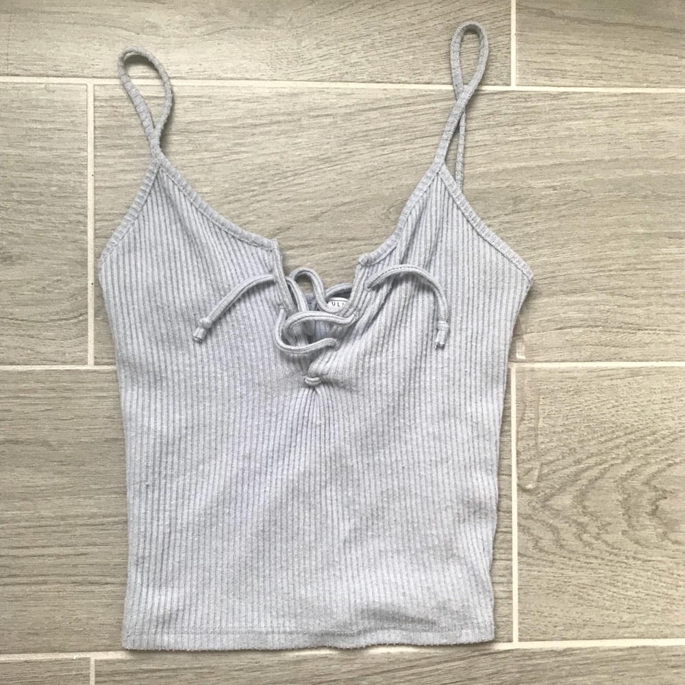 Light blue Tilly’s (Full Tilt) cropped tank
